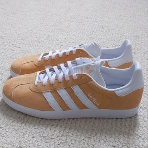 NWT Adidas Gazelle